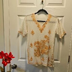 White Embroidered Shortsleeve V Neck Tunic, Women's Size M
